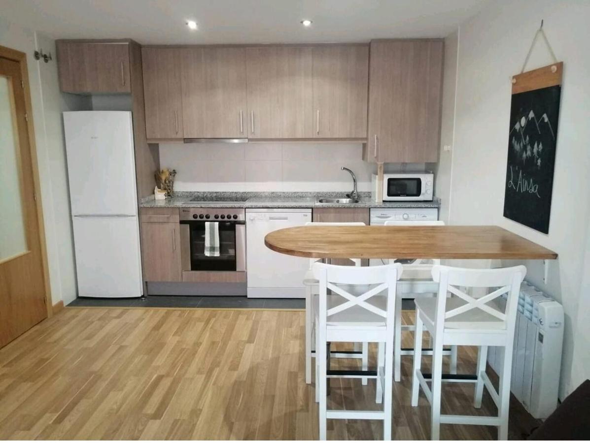 Apartamento La Montanesa En Ainsa, Bonito Apartamento Con Grande Terraza Екстер'єр фото
