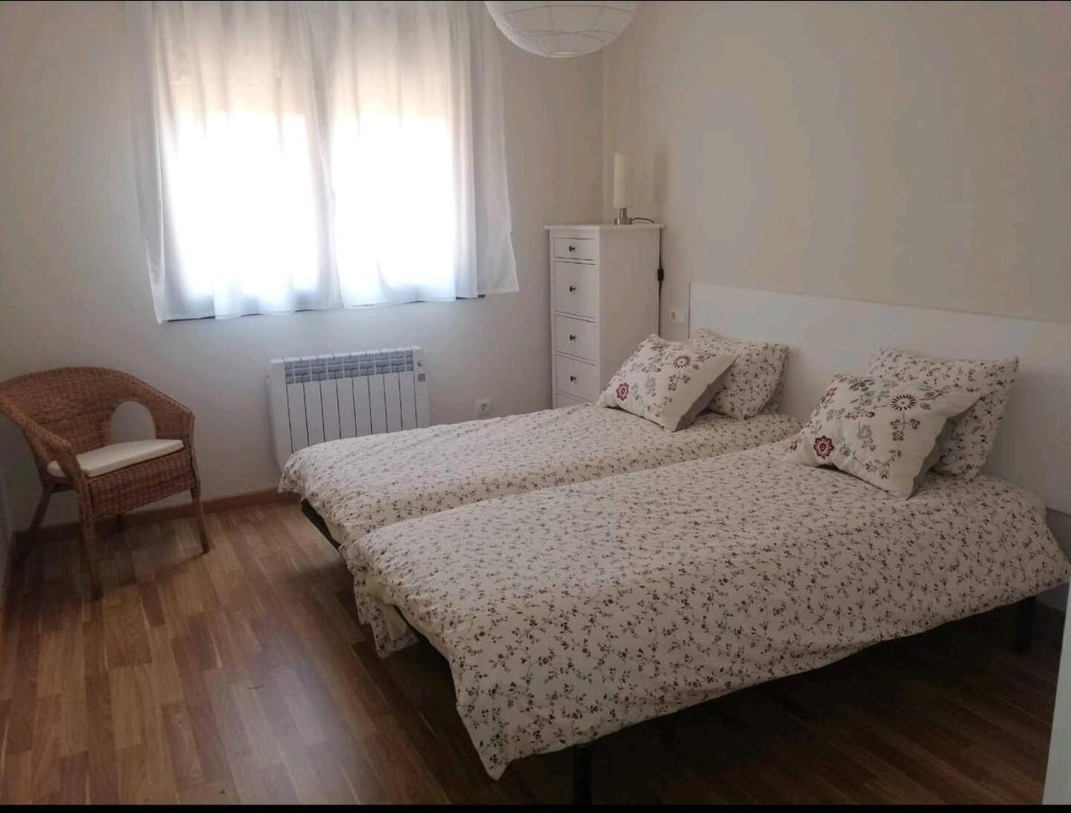 Apartamento La Montanesa En Ainsa, Bonito Apartamento Con Grande Terraza Екстер'єр фото